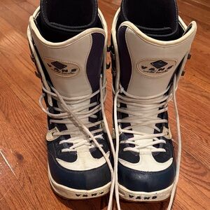 Vans Men's Navy and Cream High-Top Boots